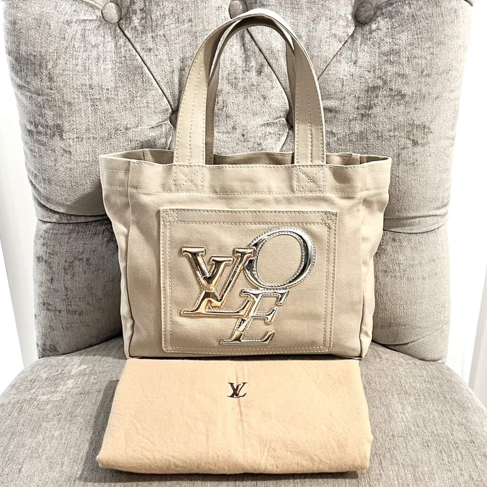 Authentic Louis Vuitton That’s Love Tote - EUC